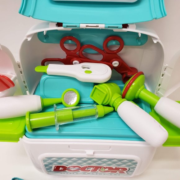 New Doctors Kit Backpack - Picture 9 of 13